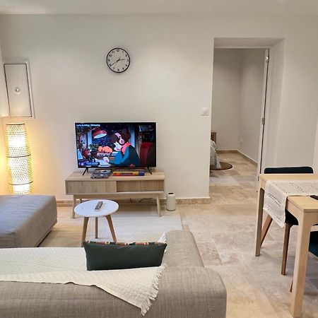 Charming House 2Br, 100M To Rer B Laplace Station อาร์เคยล์ ภายนอก รูปภาพ